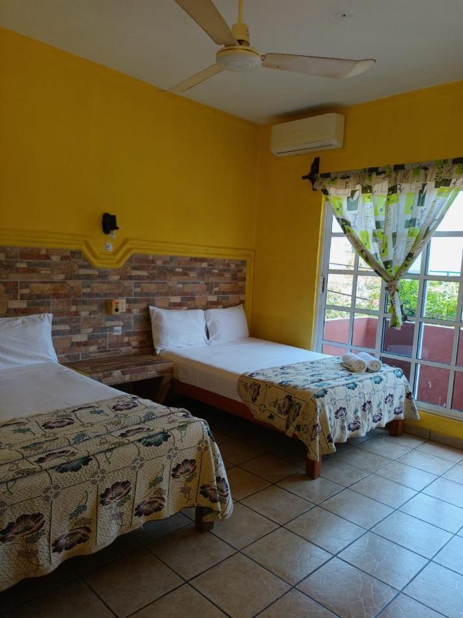 Hotel Casa Juanita بويرتو إسكونديدو المظهر الخارجي الصورة