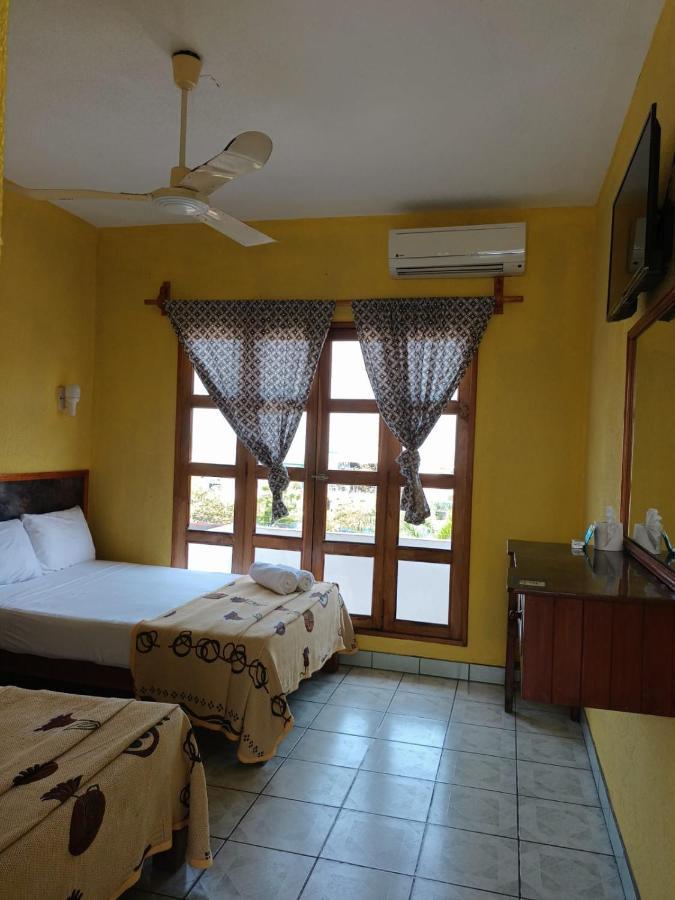 Hotel Casa Juanita بويرتو إسكونديدو المظهر الخارجي الصورة